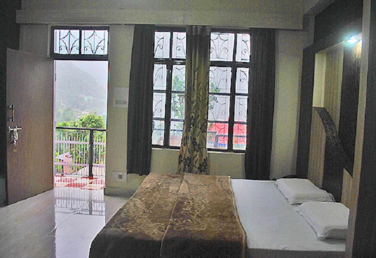 Dharamkot Inn Dharamshala Dış mekan fotoğraf