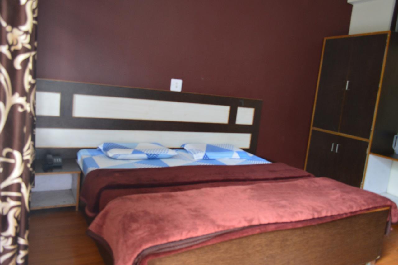 Dharamkot Inn Dharamshala Dış mekan fotoğraf