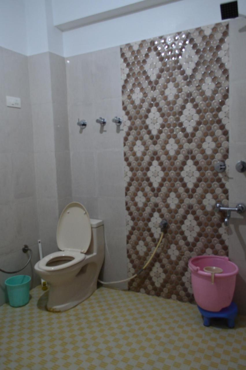 Dharamkot Inn Dharamshala Dış mekan fotoğraf